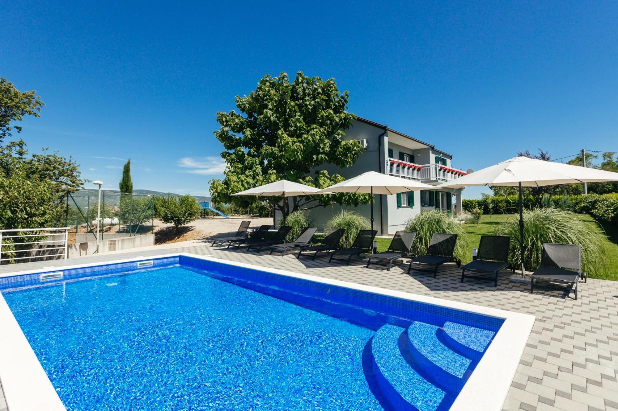 Villa Matko - Family Destination Zmijavci Εξωτερικό φωτογραφία
