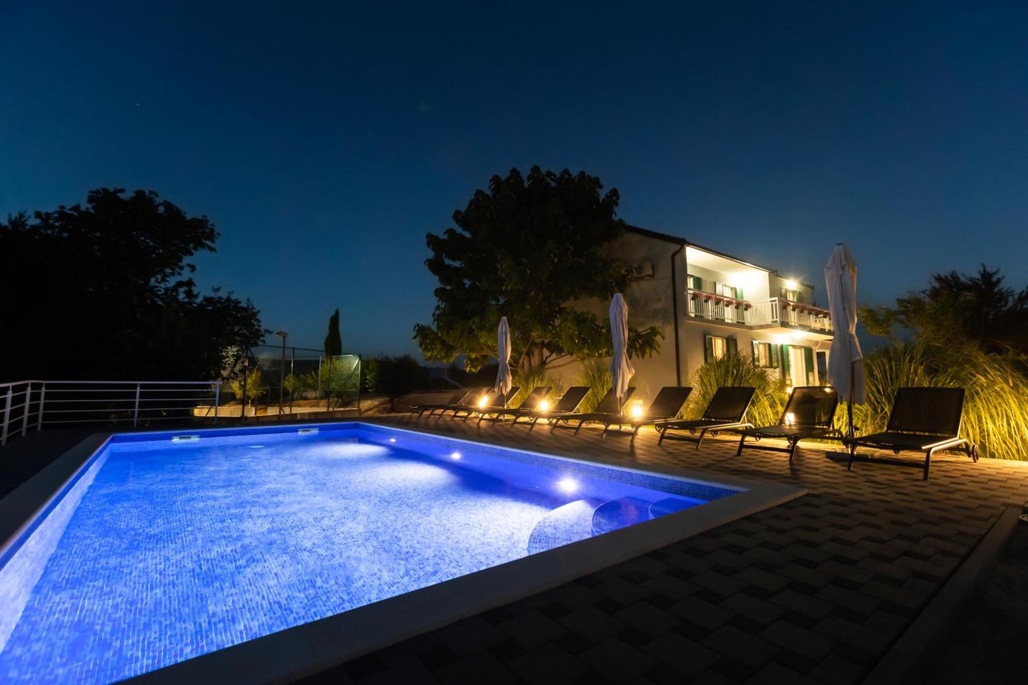 Villa Matko - Family Destination Zmijavci Εξωτερικό φωτογραφία