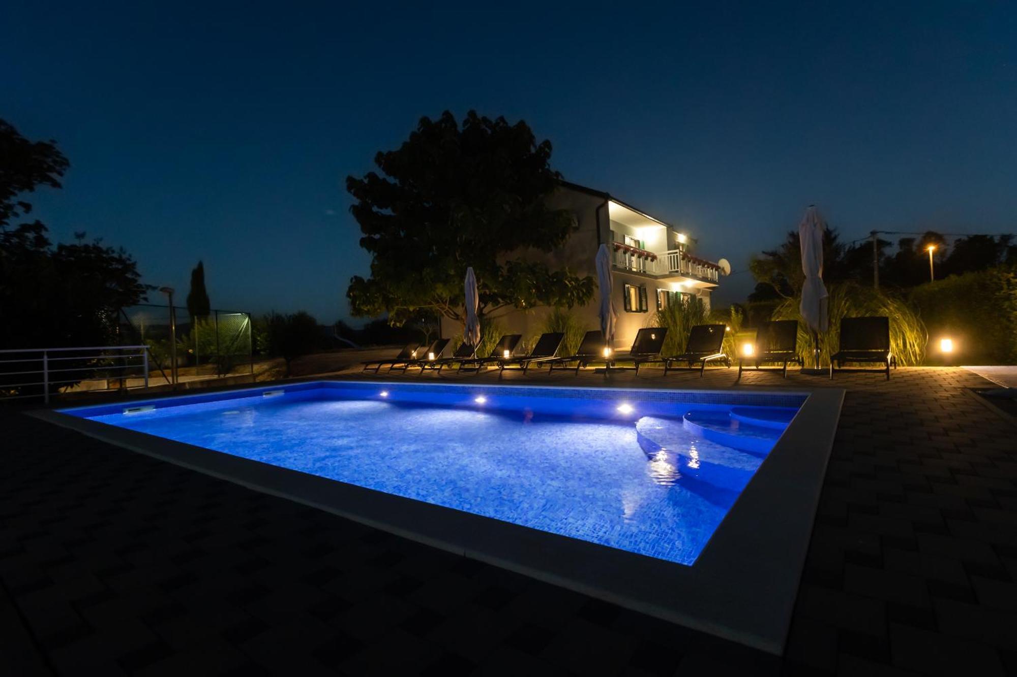 Villa Matko - Family Destination Zmijavci Εξωτερικό φωτογραφία